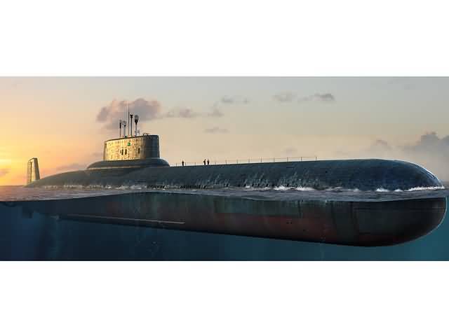 l_hobby-boss-83532-russian-typhoon-class_