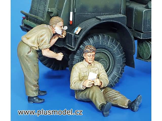 l_plusmodel-158-britse-soldaten